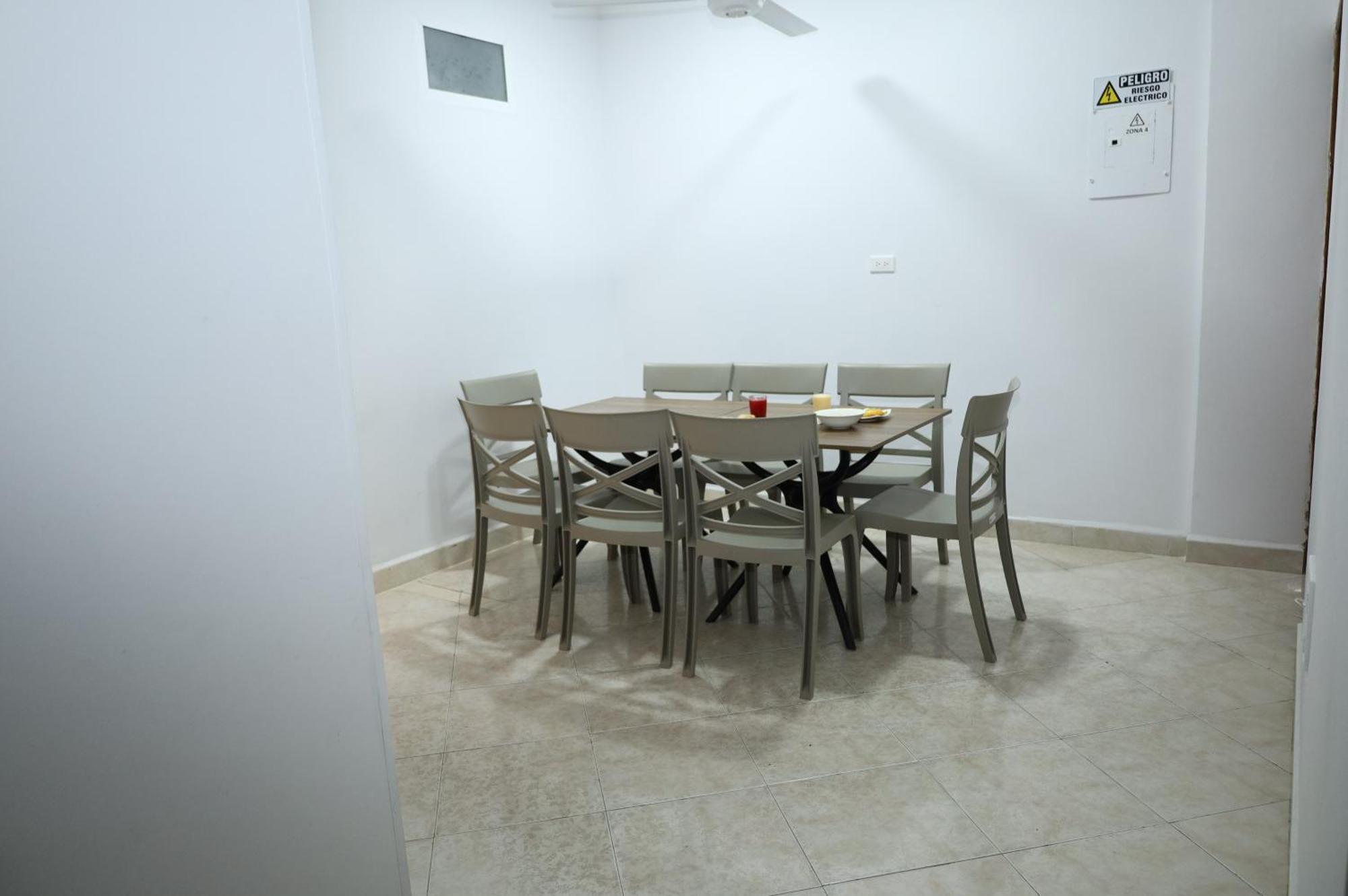 Hotel Ayenda Torre 2 à Apartadó Extérieur photo